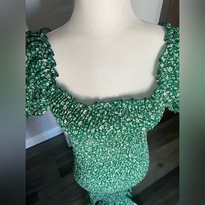 Ditsy Floral Puff Sleeve Shirred Bodycon Dress